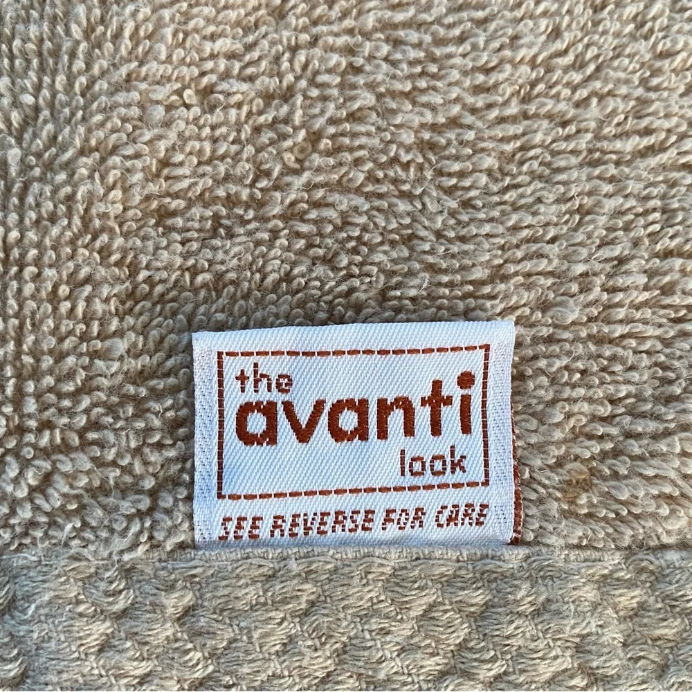The Avanti Look Embroidered Floral Hand Towel & Fingertip Towels Tan Blue Orange